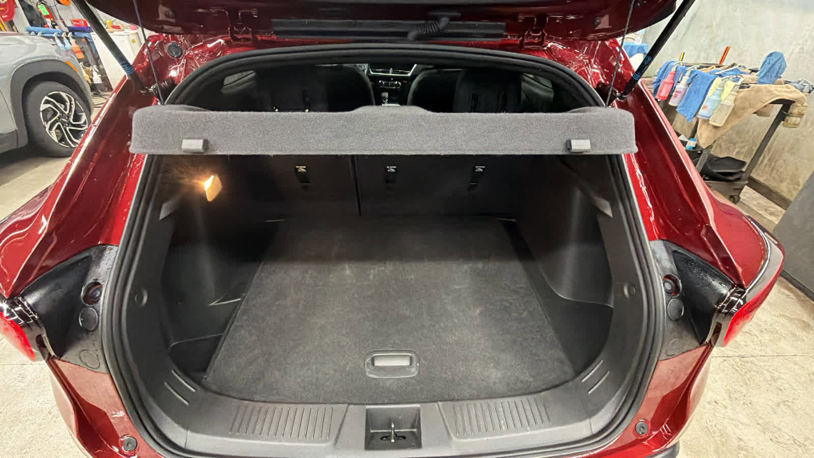 Certified 2024 Chevrolet Trax RS w/ Sunroof Package image 25