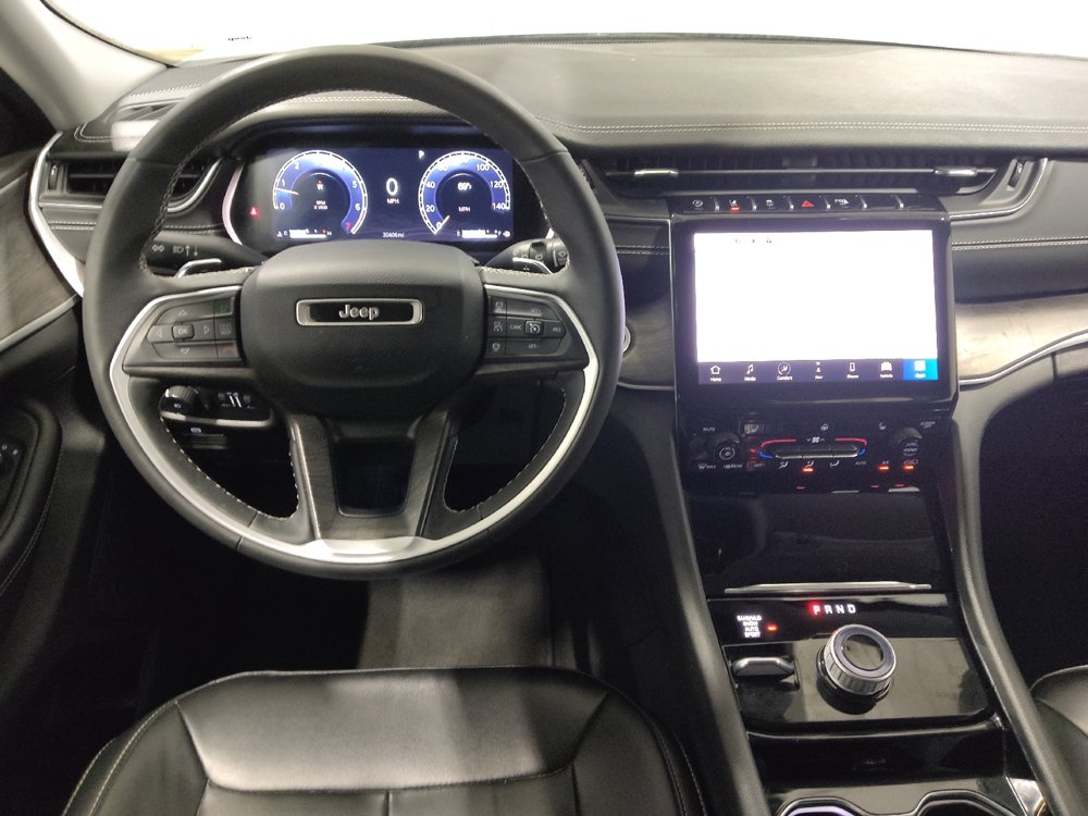 Used 2023 Jeep Grand Cherokee L Limited AWD/4WD image 22