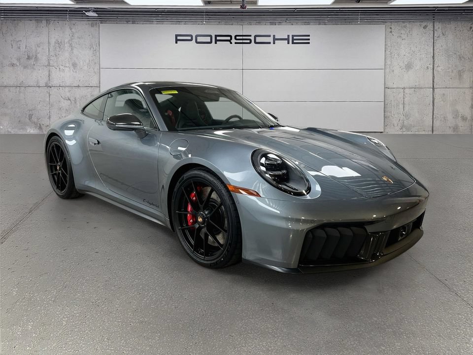 New 2026 Porsche 911 Carrera 4 GTS AWD/4WD image 7