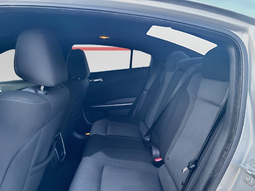 Used 2022 Dodge Charger SXT RWD image 22