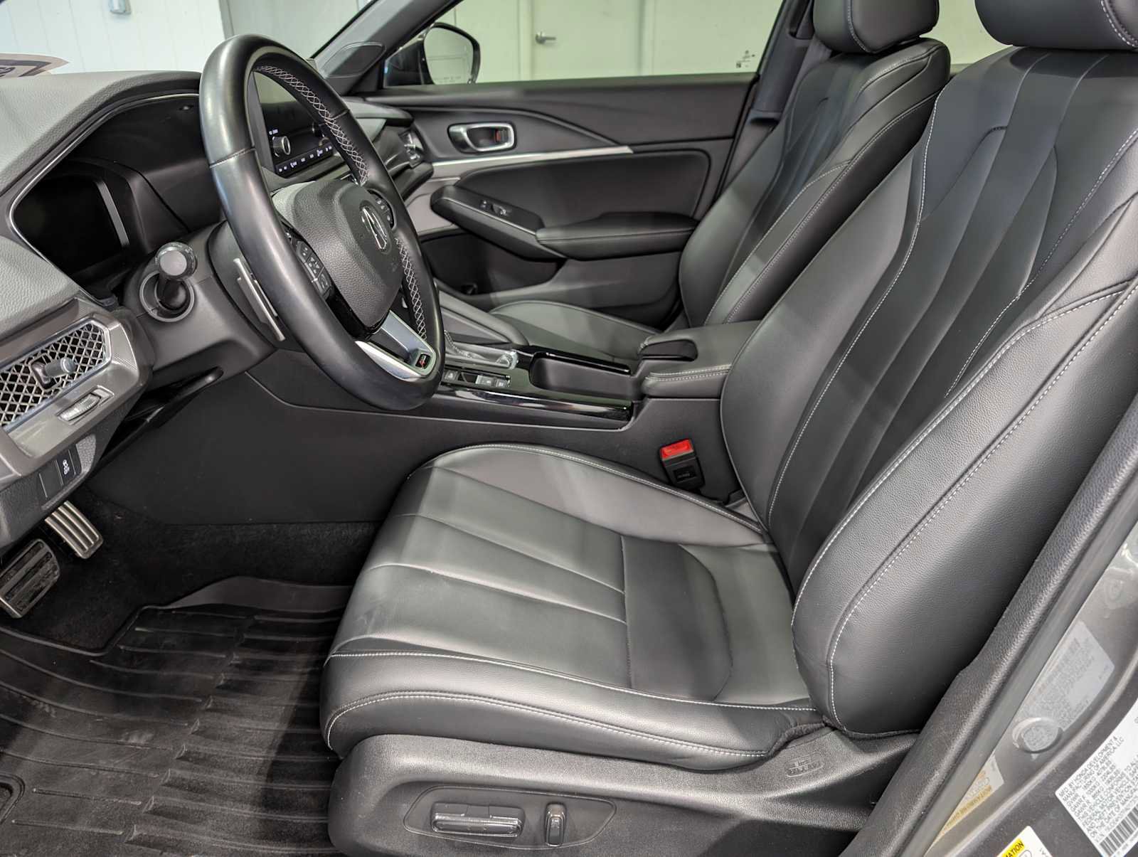 Used 2023 Acura Integra A-Spec FWD image 4
