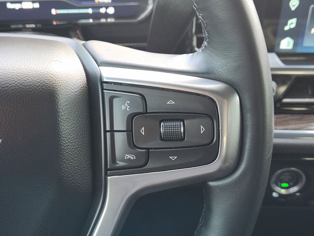 Used 2024 Chevrolet Silverado 1500 LT image 30