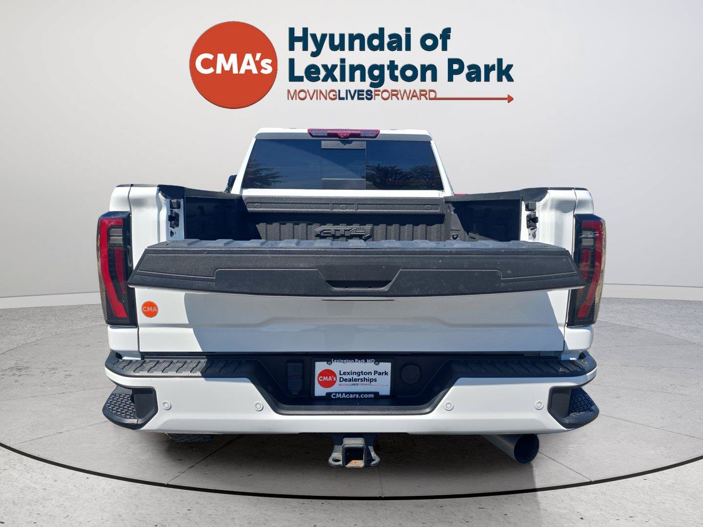 Used 2024 GMC Sierra 2500 AT4 w/ AT4 Premium Plus Package AWD/4WD image 30
