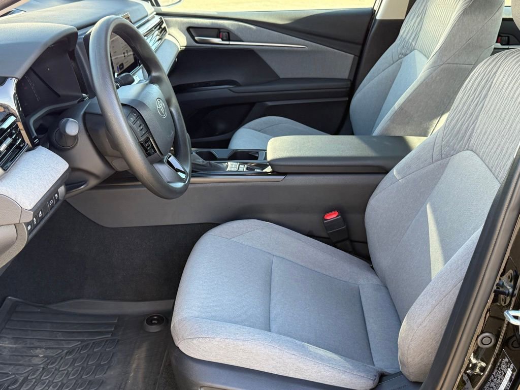 Certified 2025 Toyota Camry LE image 18