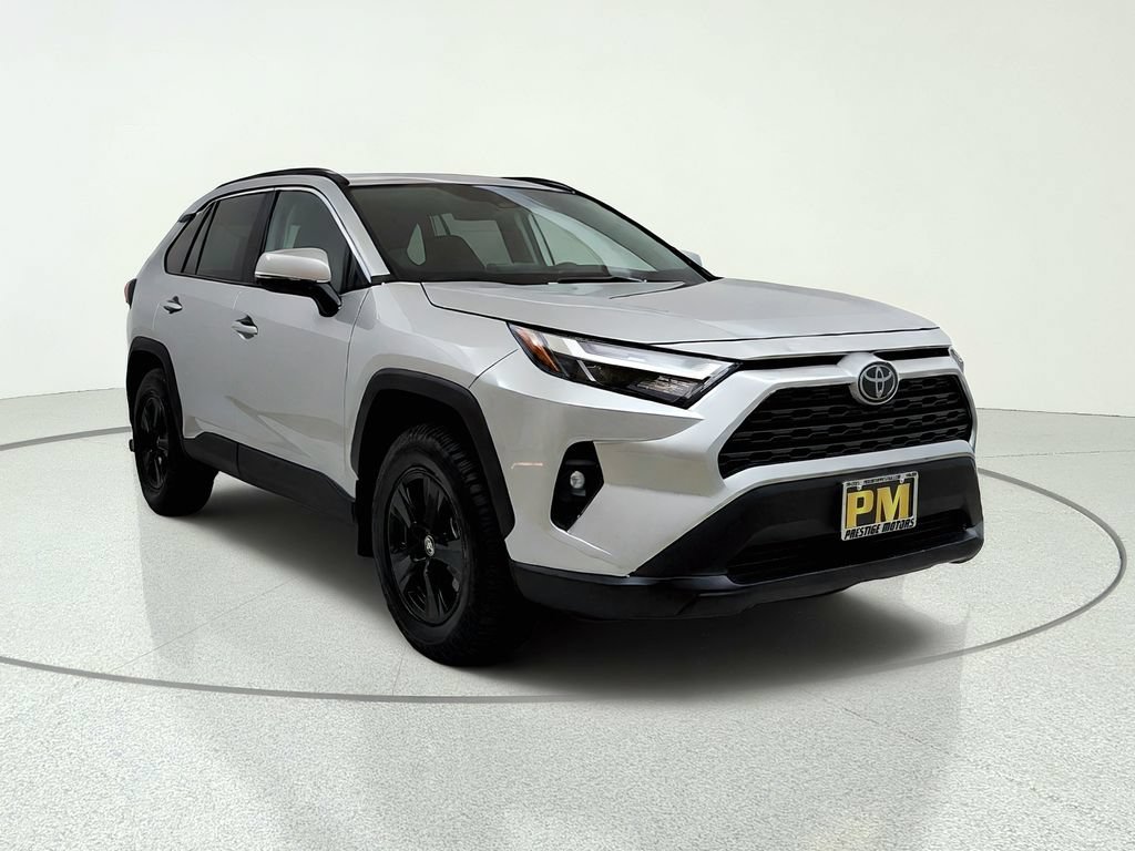 Used 2025 Toyota RAV4 XLE w/ Convenience Package AWD/4WD image 1