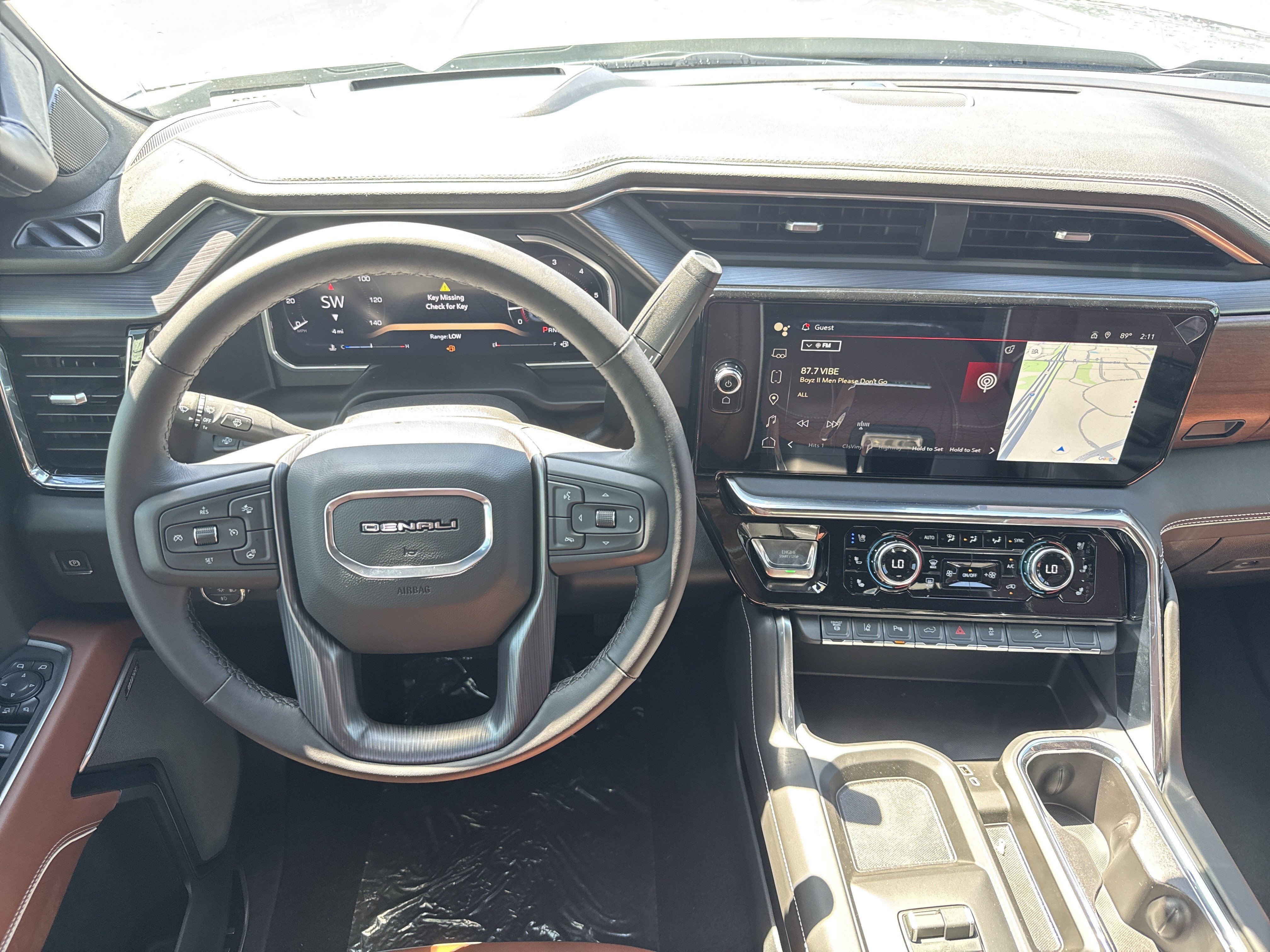 New 2026 GMC Sierra 2500 Denali Ultimate AWD/4WD image 18