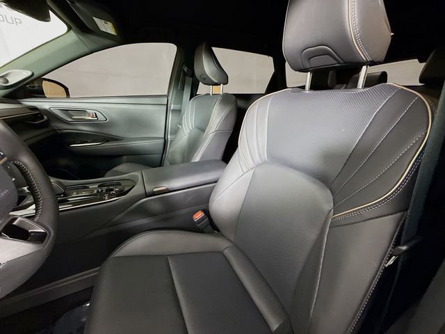 Used 2025 Toyota Crown Signia w/ Advanced Technology Package AWD/4WD image 21