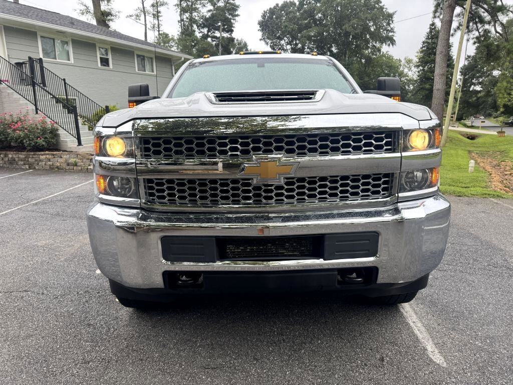 Used 2019 Chevrolet Silverado 3500 W/T w/ WT Convenience Package image 3