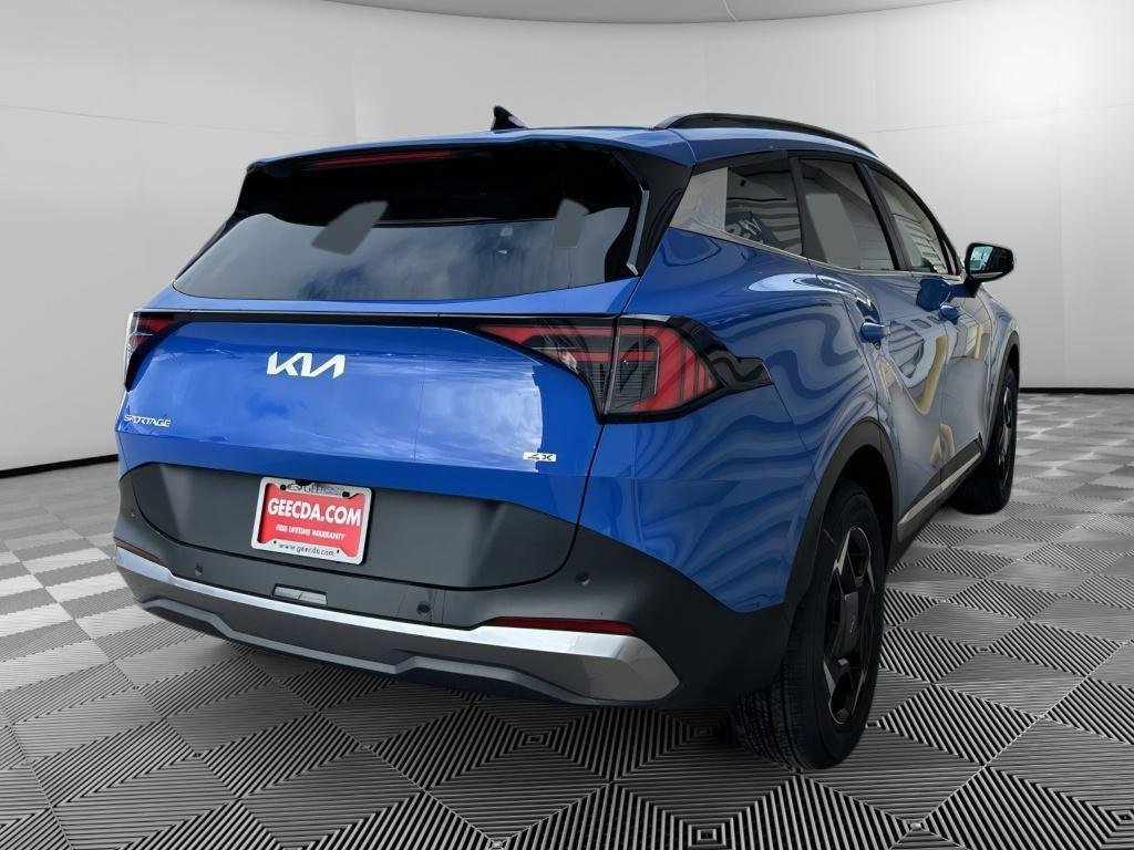 New 2026 Kia Sportage EX AWD/4WD image 4