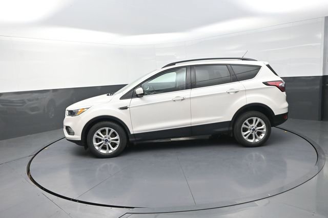 Used 2018 Ford Escape SE image 49