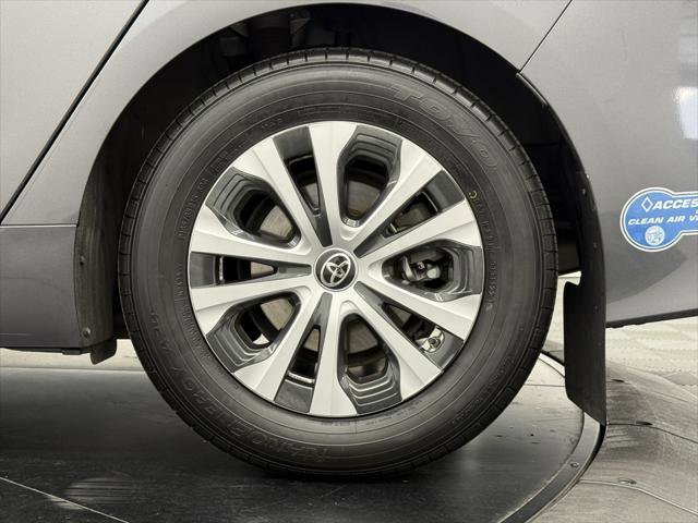 Certified 2021 Toyota Prius Prime LE image 12
