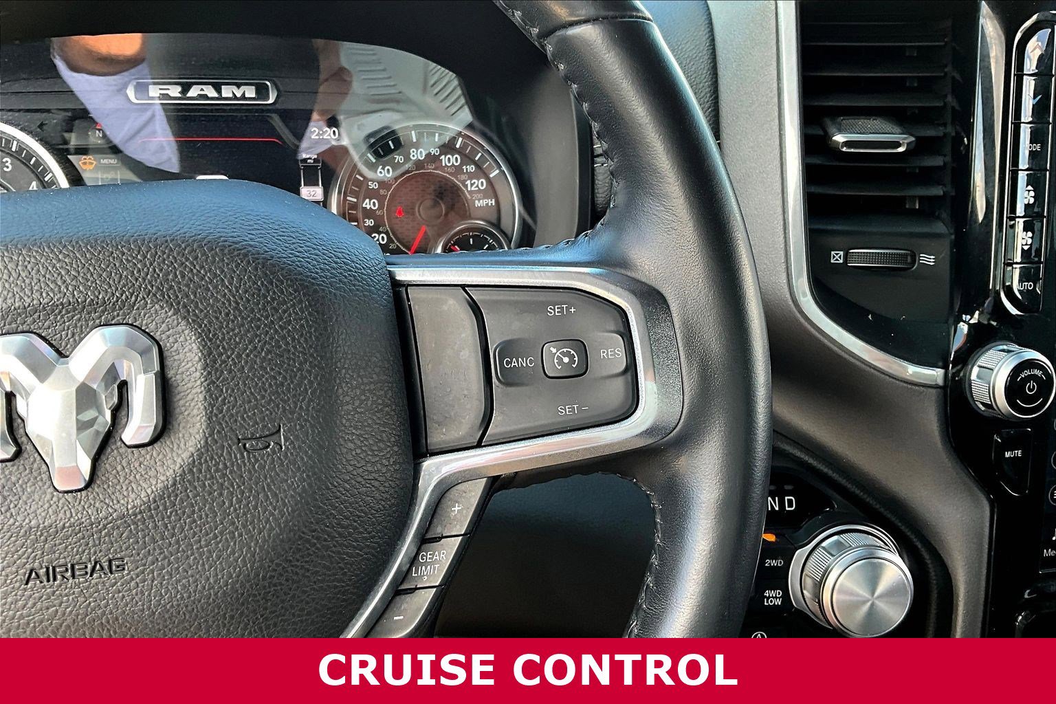 Used 2023 RAM 1500 Laramie AWD/4WD image 12