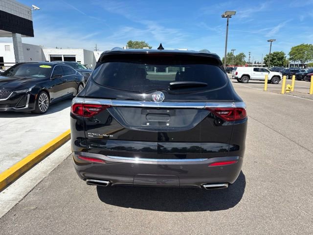 Used 2024 Buick Enclave Essence w/ Trailering Package, 5000 lbs. AWD/4WD image 9