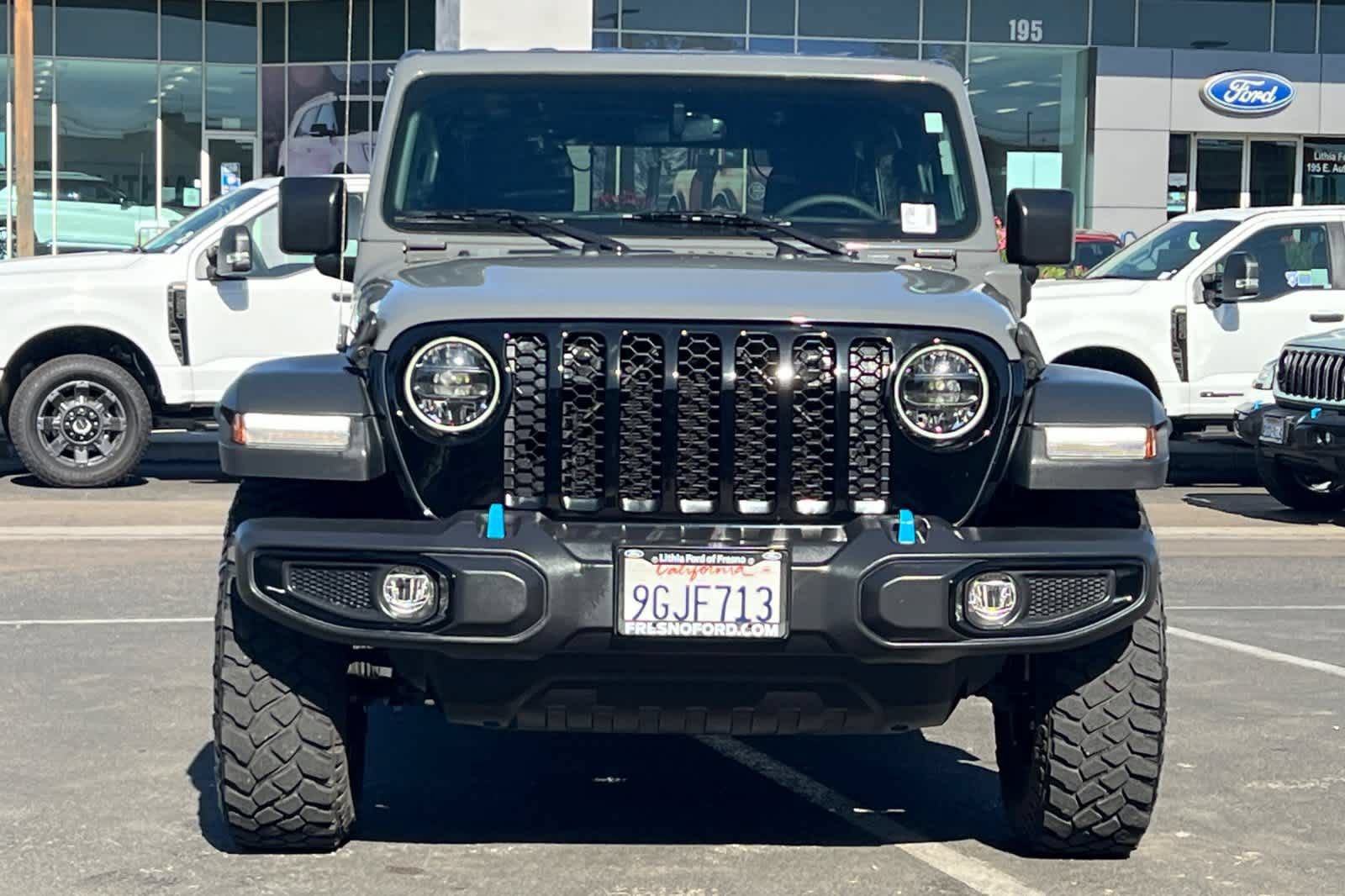Used 2023 Jeep Wrangler Unlimited w/ 8.4" Radio Group AWD/4WD image 10