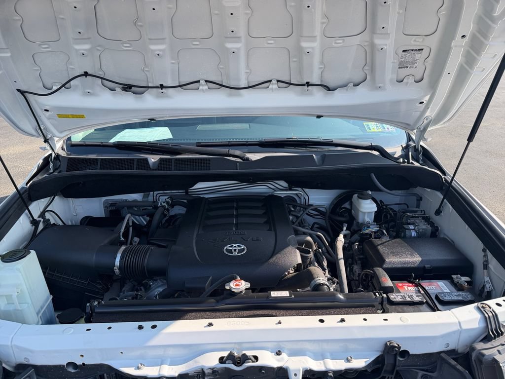 Used 2018 Toyota Sequoia TRD Sport AWD/4WD image 27