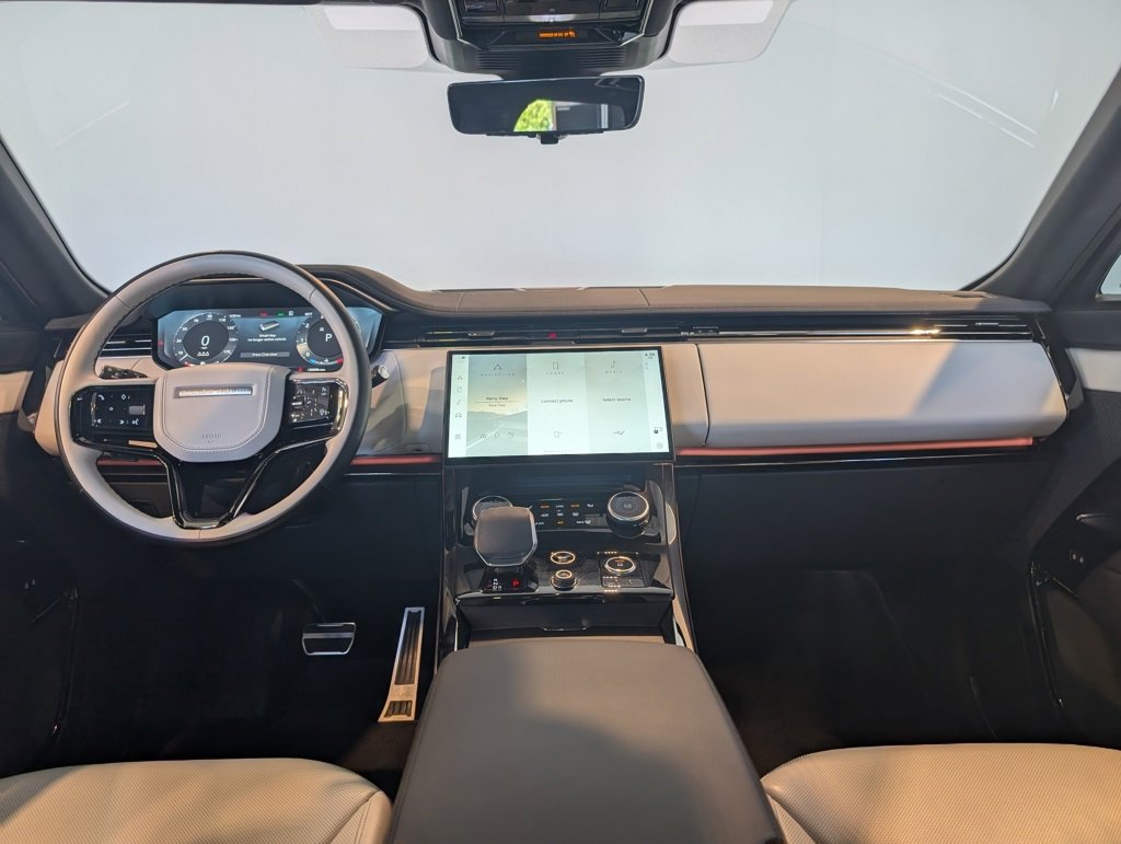 Used 2023 Land Rover Range Rover Sport SE Dynamic image 15