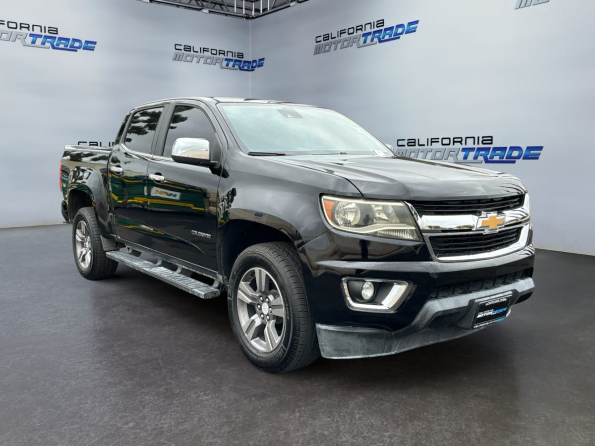 Used 2017 Chevrolet Colorado LT w/ Luxury Package, Chrome RWD image 3