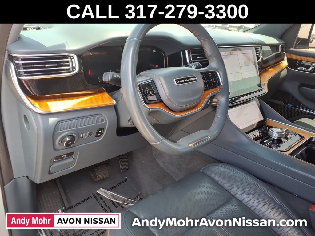 Used 2022 Jeep Grand Wagoneer Series II w/ Premium Group II AWD/4WD image 18