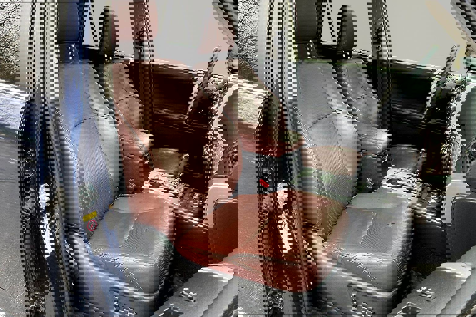 Used 2016 Toyota 4Runner Limited image 29