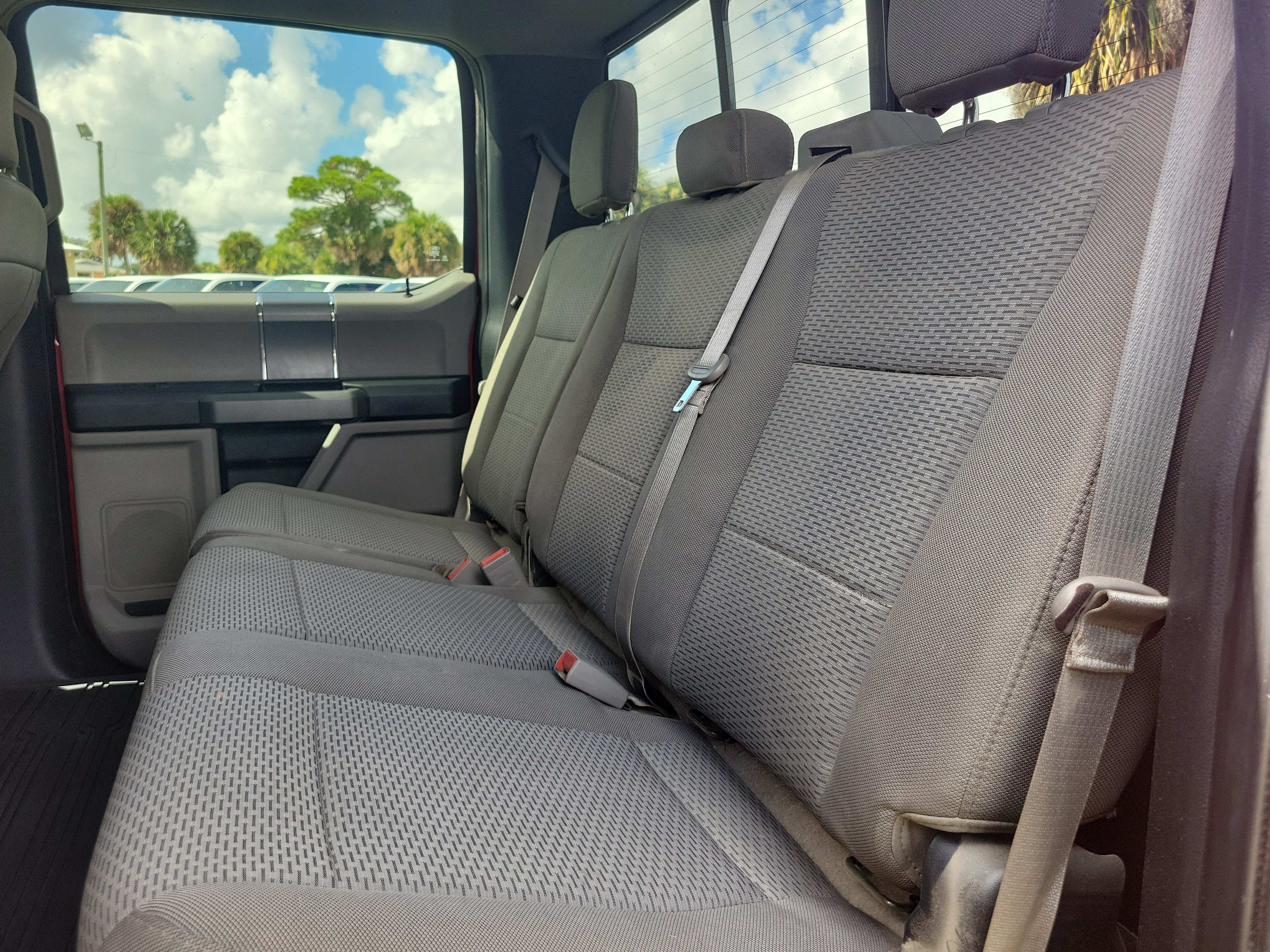 Used 2020 Ford F150 XLT w/ Equipment Group 302A Luxury AWD/4WD image 9