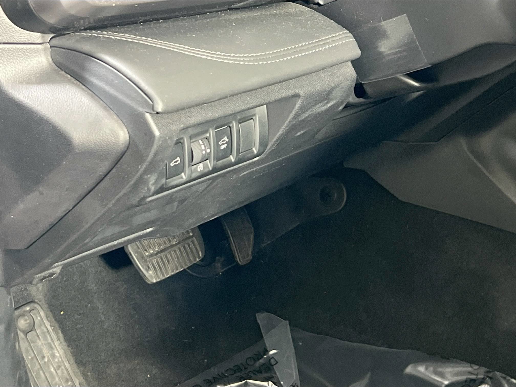 Used 2022 Subaru Outback Limited AWD/4WD image 10