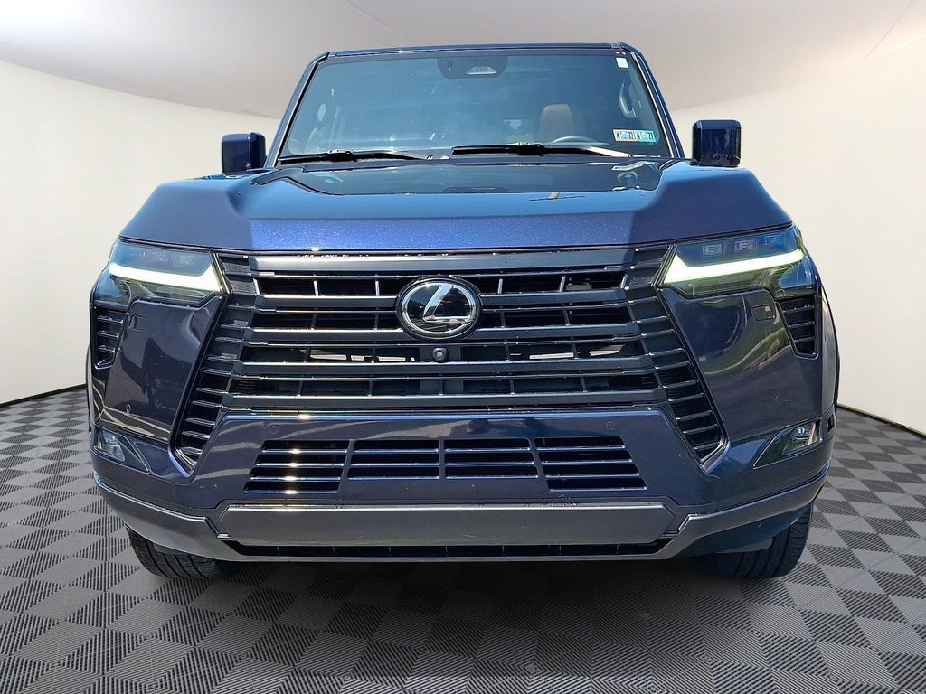 Used 2024 Lexus GX 550 w/ Accessory Package (2T) AWD/4WD image 5