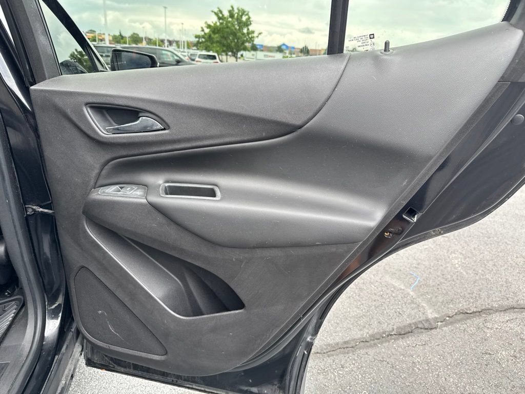 Used 2019 Chevrolet Equinox LT AWD/4WD image 37