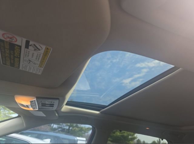 Used 2023 Nissan Rogue SV w/ SV Premium Package image 10