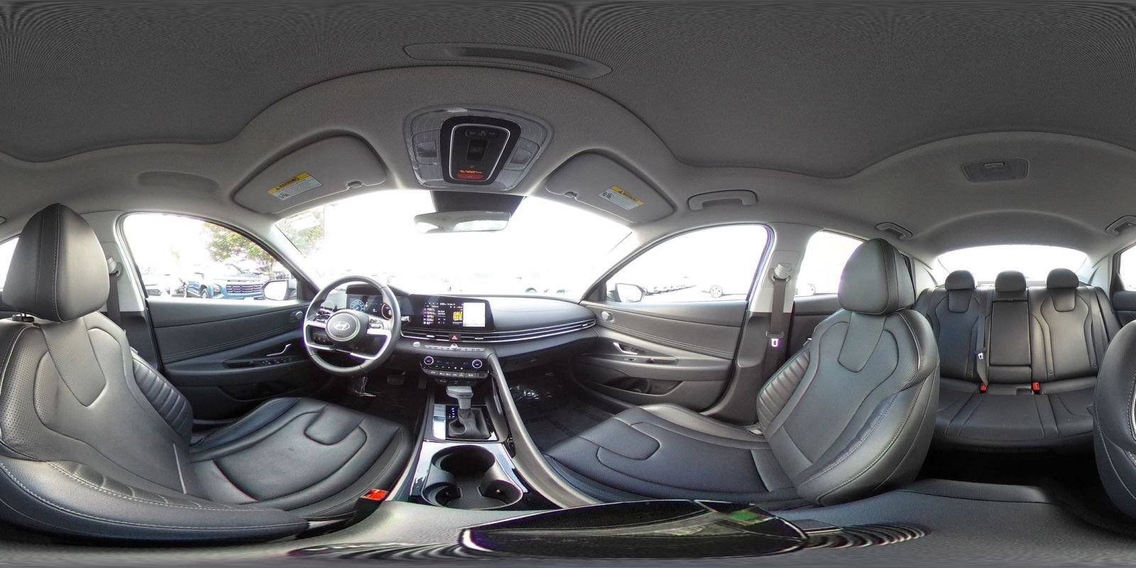 Used 2025 Hyundai Elantra Limited image 43