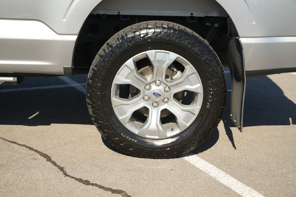 Used 2021 Ford F150 4x4 SuperCrew image 48