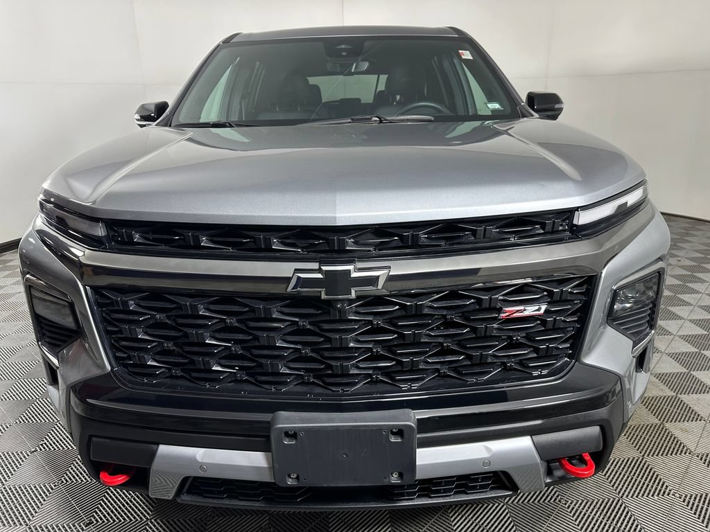 Used 2024 Chevrolet Traverse Z71 w/ Enhanced Driving Package AWD/4WD image 8