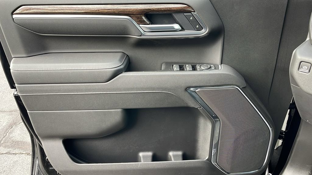 New 2026 GMC Sierra 1500 Elevation image 25