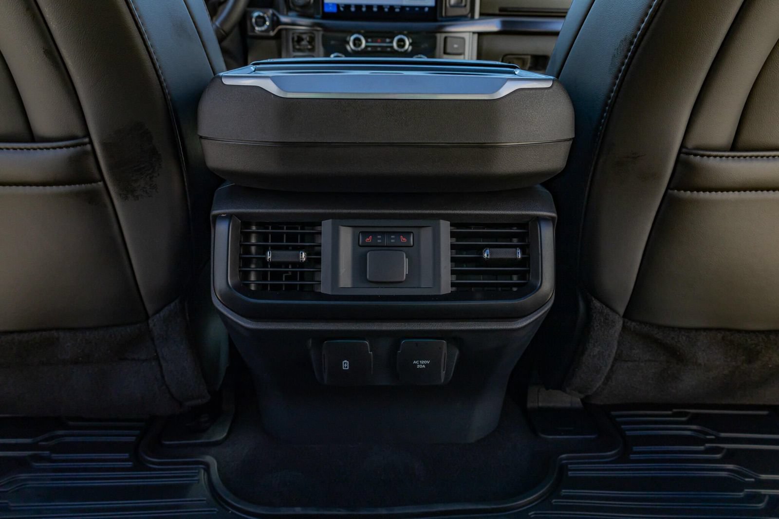 Used 2025 Ford F150 Raptor AWD/4WD image 32
