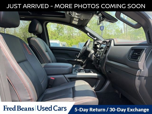 Used 2024 Nissan Titan PRO-4X w/ Pro-4x Convenience Package AWD/4WD image 17