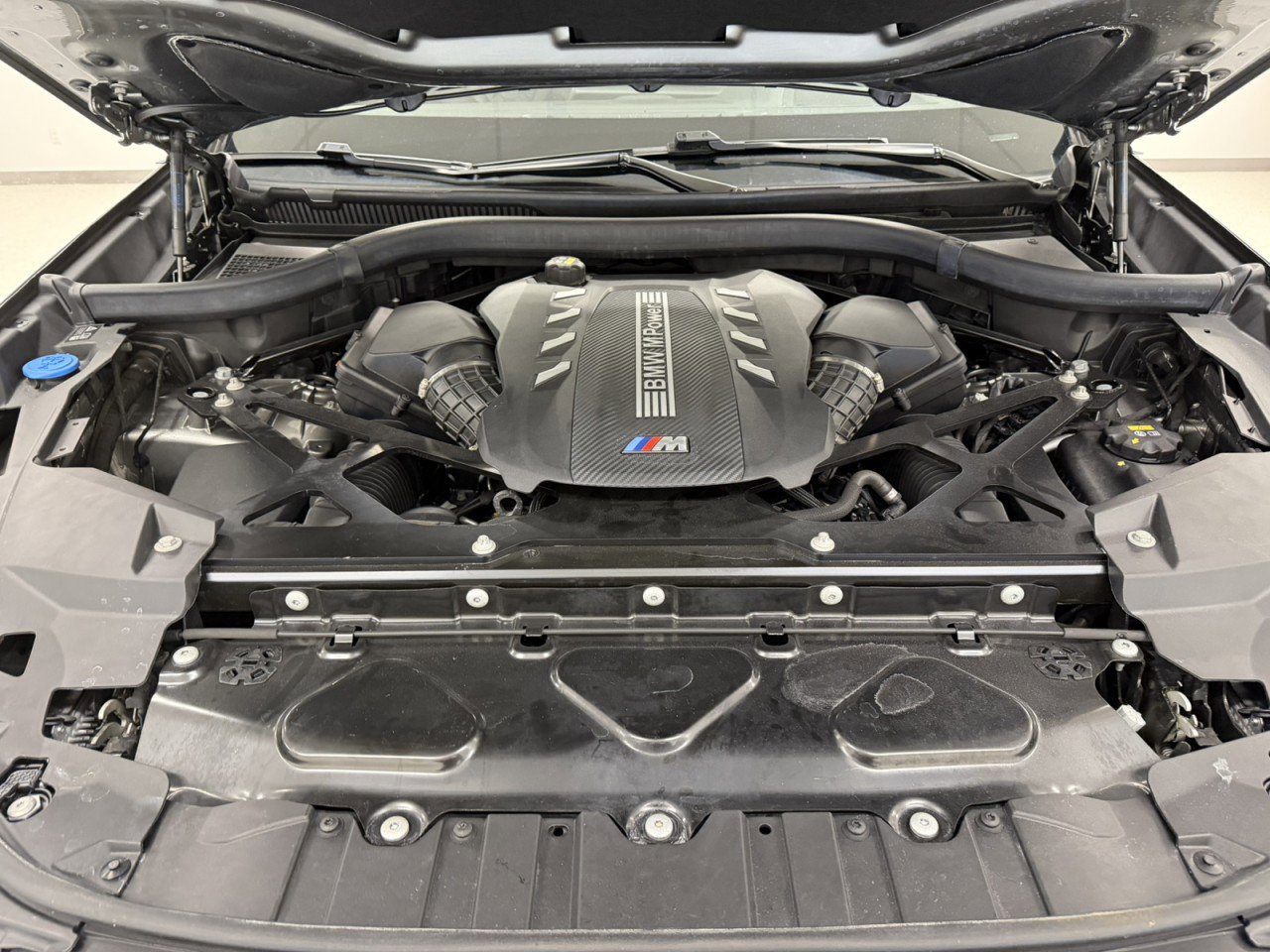 Used 2020 BMW X5 M Competition w/ Executive Package image 73