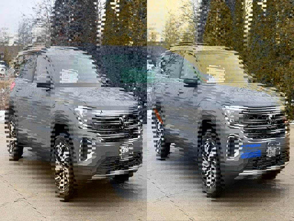 New 2026 Volkswagen Atlas SE image 1