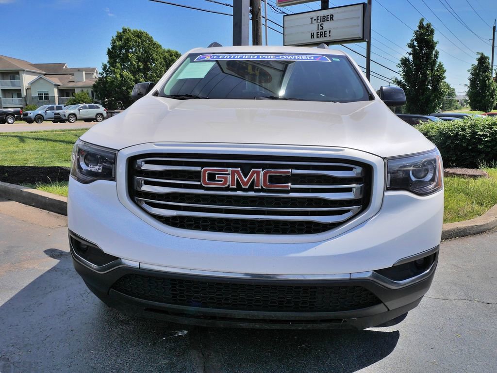 Used 2017 GMC Acadia SLT AWD/4WD image 2