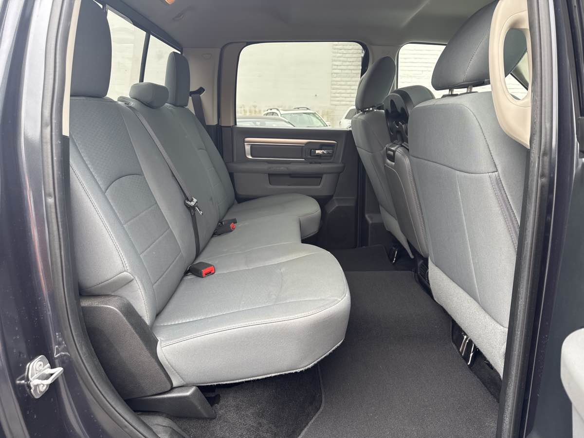 Used 2017 RAM 1500 Classic SLT image 15