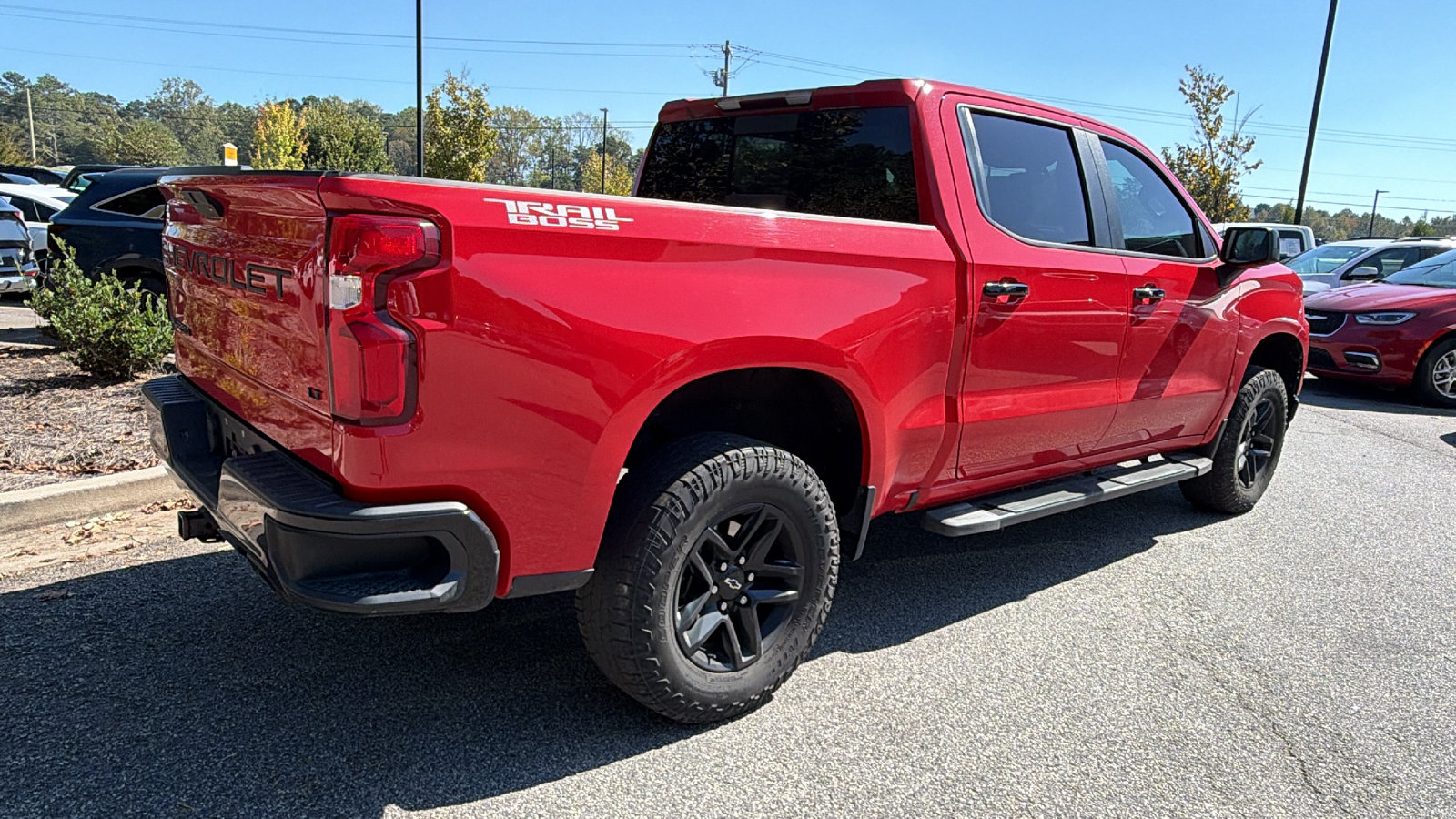 Used 2021 Chevrolet Silverado 1500 LT Trail Boss w/ Convenience Package II AWD/4WD image 8