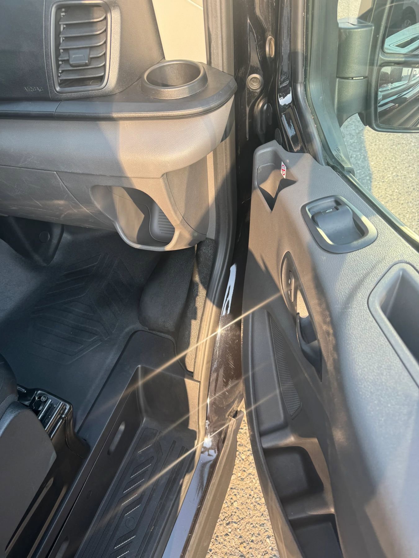 Used 2020 Ford Transit 250 Low Roof w/ Exterior Upgrade Package image 18