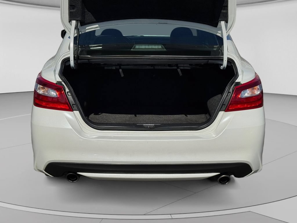 Used 2016 Nissan Altima 2.5 SV FWD image 22