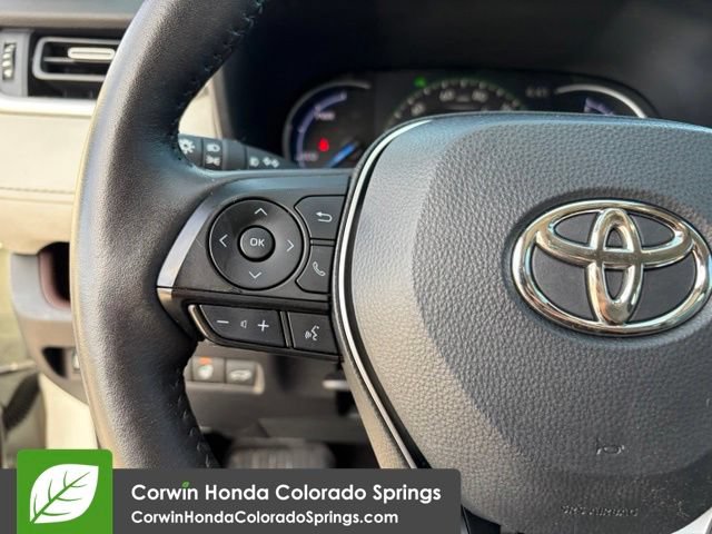 Used 2022 Toyota RAV4 Limited AWD/4WD image 29