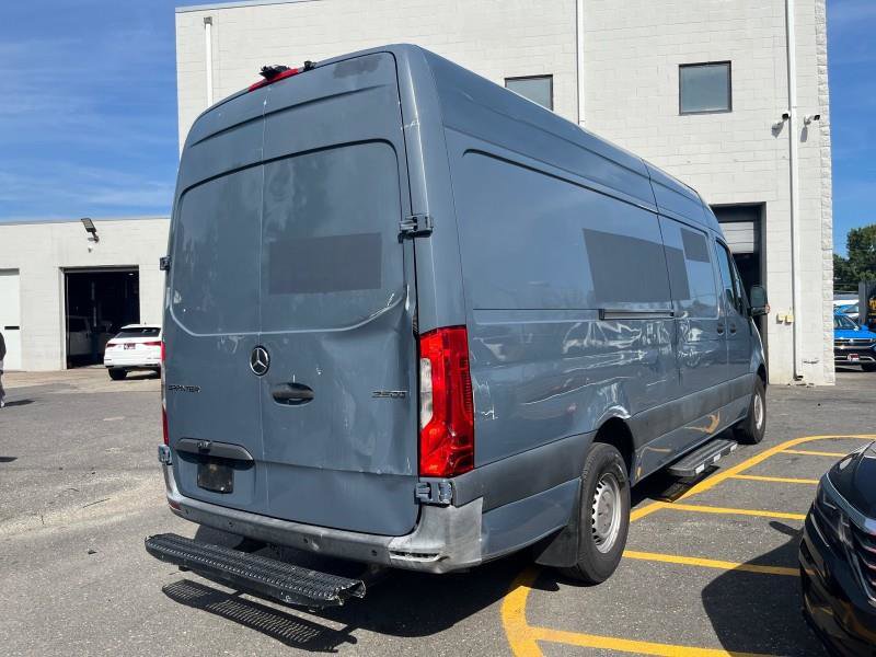 Used 2019 Mercedes-Benz Sprinter 170 image 5