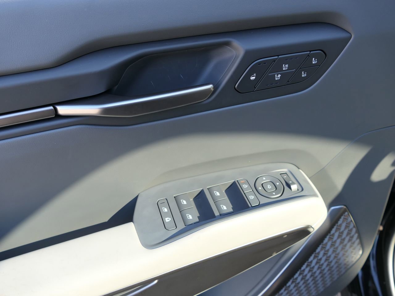 New 2026 Kia EV9 Wind image 10