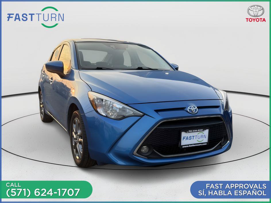 Used 2019 Toyota Yaris LE FWD image 2