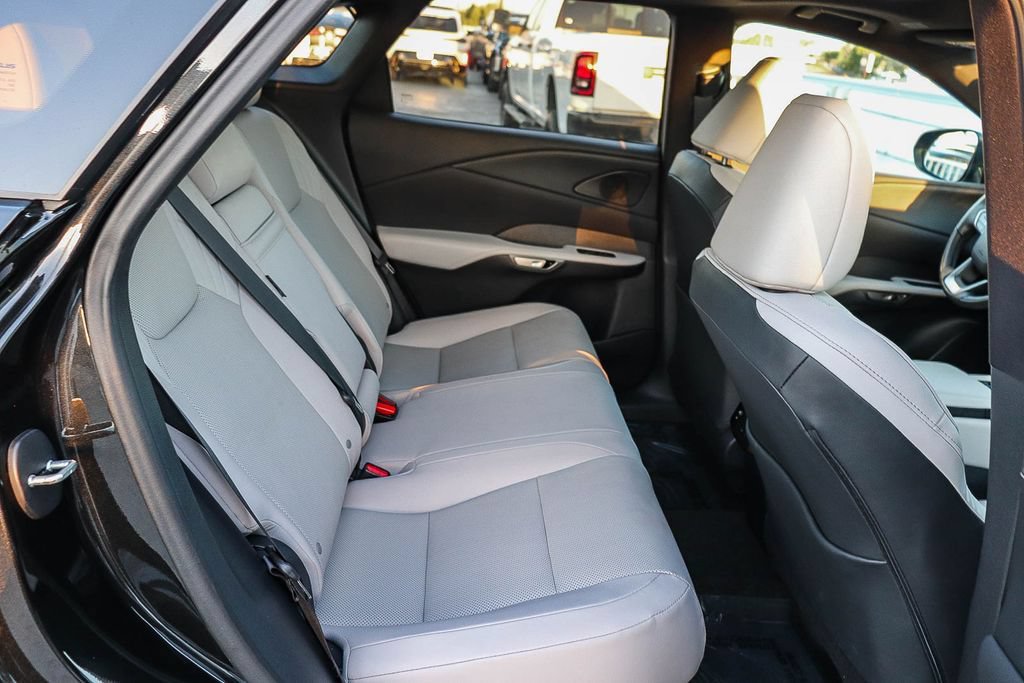 Used 2023 Lexus RX 350h w/ Accessory Package (Z1) AWD/4WD image 19