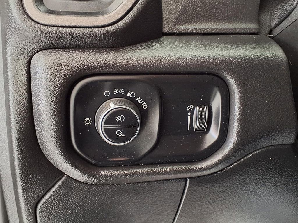 Used 2022 RAM 4500 Tradesman AWD/4WD image 5