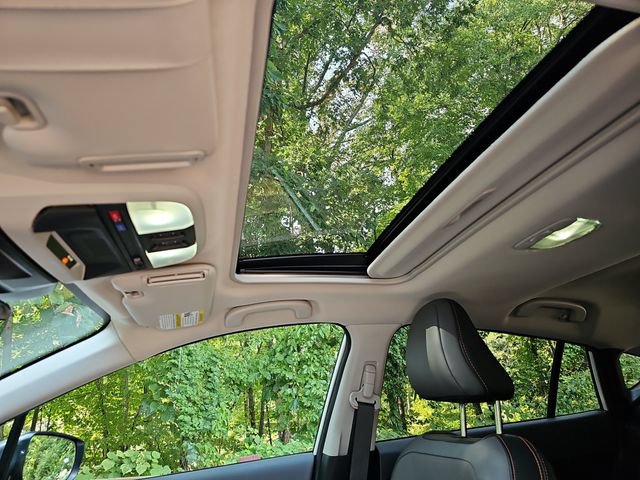 Certified 2024 Subaru Crosstrek 2.5i Limited w/ Crosstrek Mirror Package AWD/4WD image 16