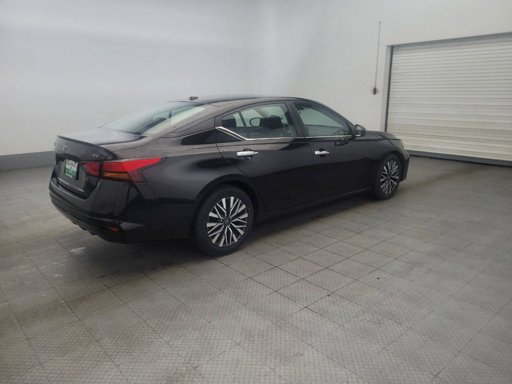 Used 2023 Nissan Altima 2.5 SV image 10