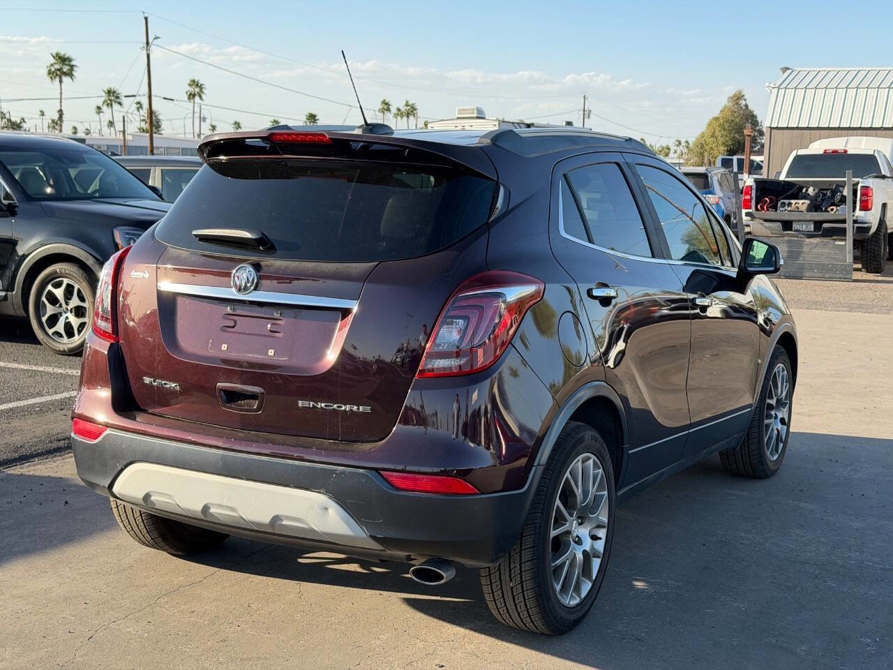 Used 2018 Buick Encore Sport Touring image 8